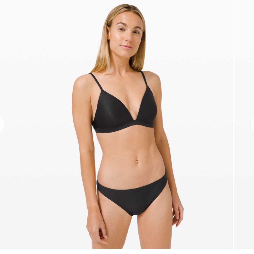 Lululemon Waterside Swim Top *C Cup